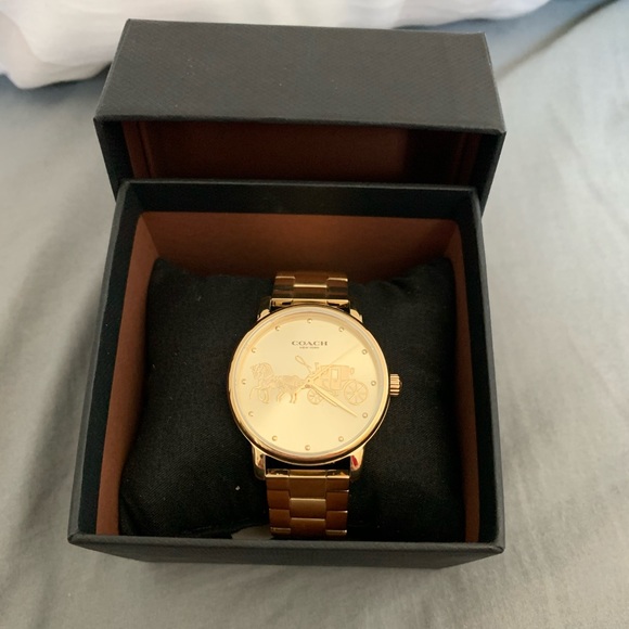 Watch - Picture 1 of 3